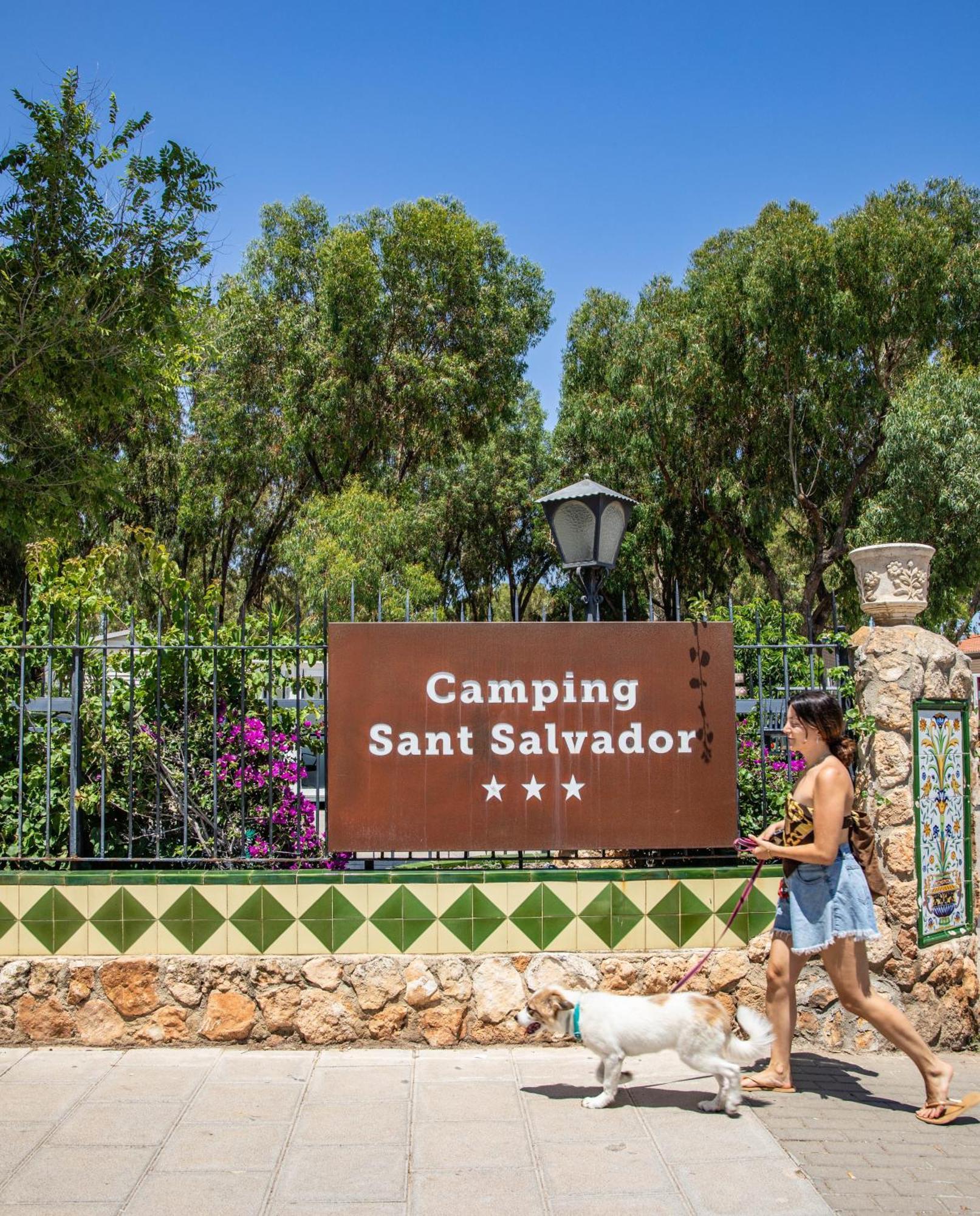 Camping Sant Salvador 科马鲁加